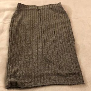 Sweater pencil skirt